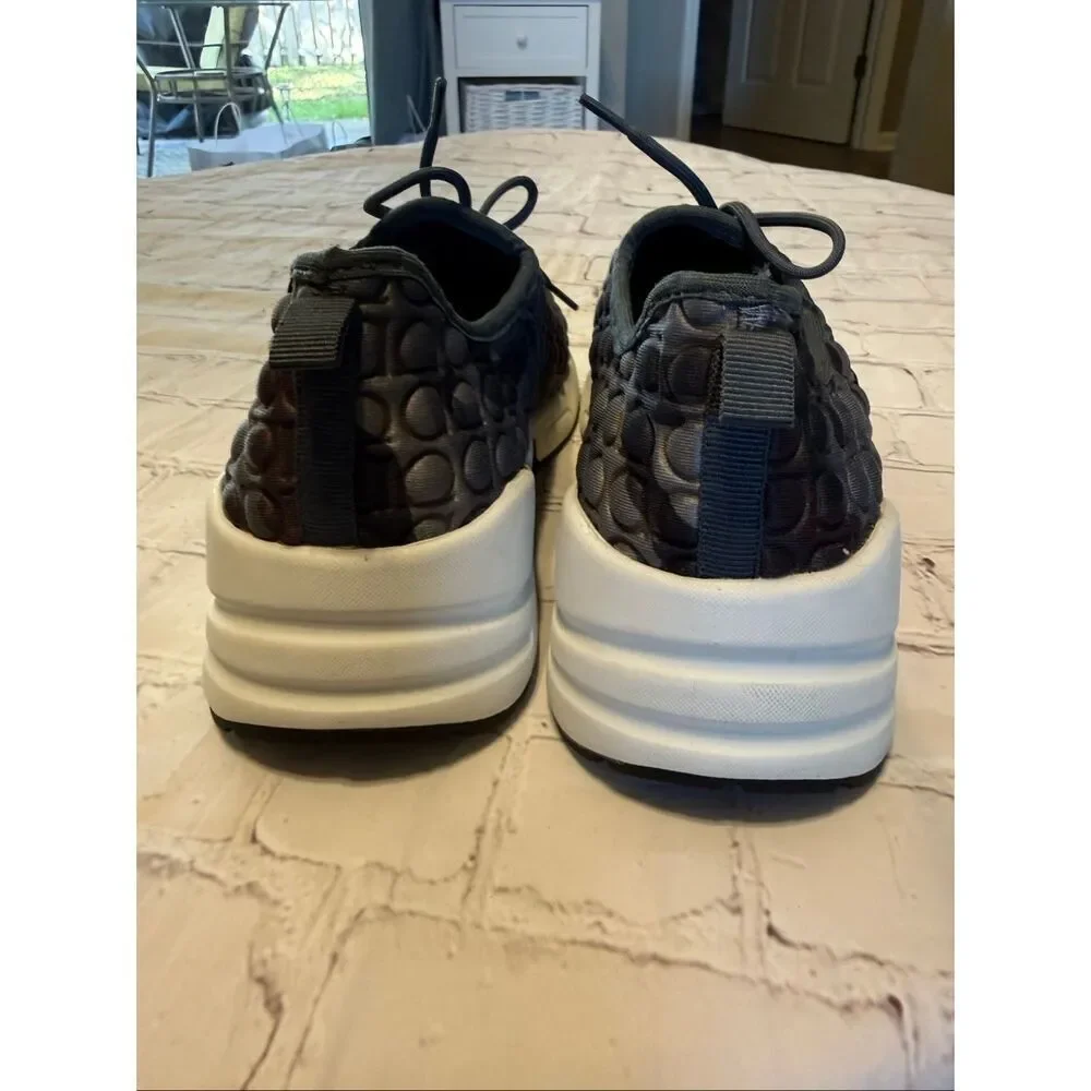 Linea Paolo Women's Size 6 Fashion Trainers Camo Bubble Fabric Sporty Athleisure - Picture 5 of 13